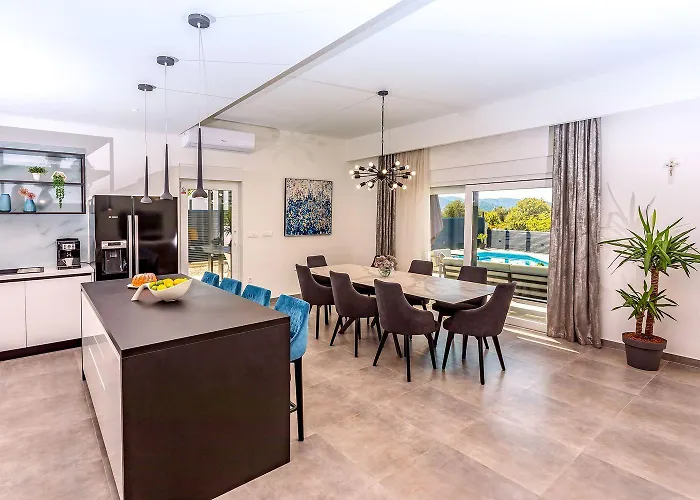 Cande Βίλα Šestanovac